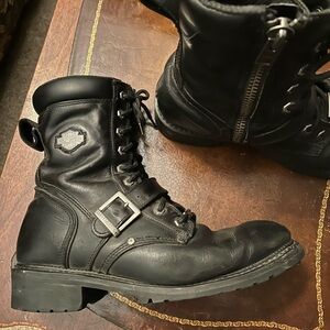 Harley-Davidson motorcycle boots with box